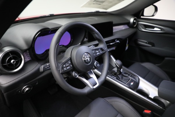 New 2024 Alfa Romeo Tonale Ti for sale Sold at Alfa Romeo of Greenwich in Greenwich CT 06830 21