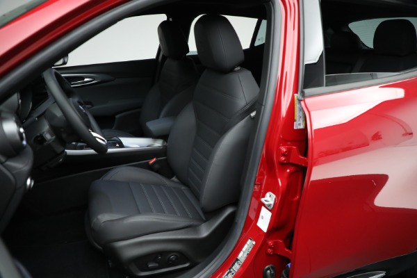 New 2024 Alfa Romeo Tonale Ti for sale Sold at Alfa Romeo of Greenwich in Greenwich CT 06830 24