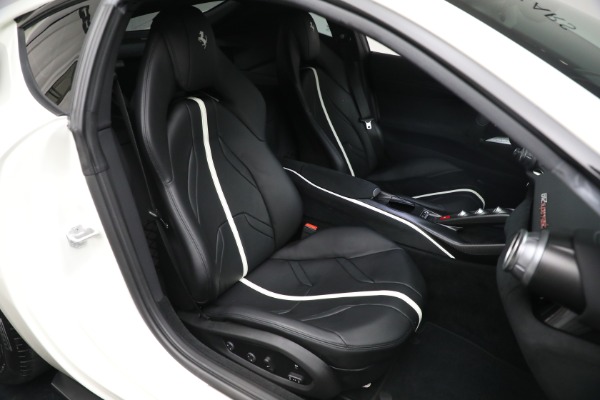Used 2019 Ferrari 812 Superfast for sale Sold at Alfa Romeo of Greenwich in Greenwich CT 06830 20