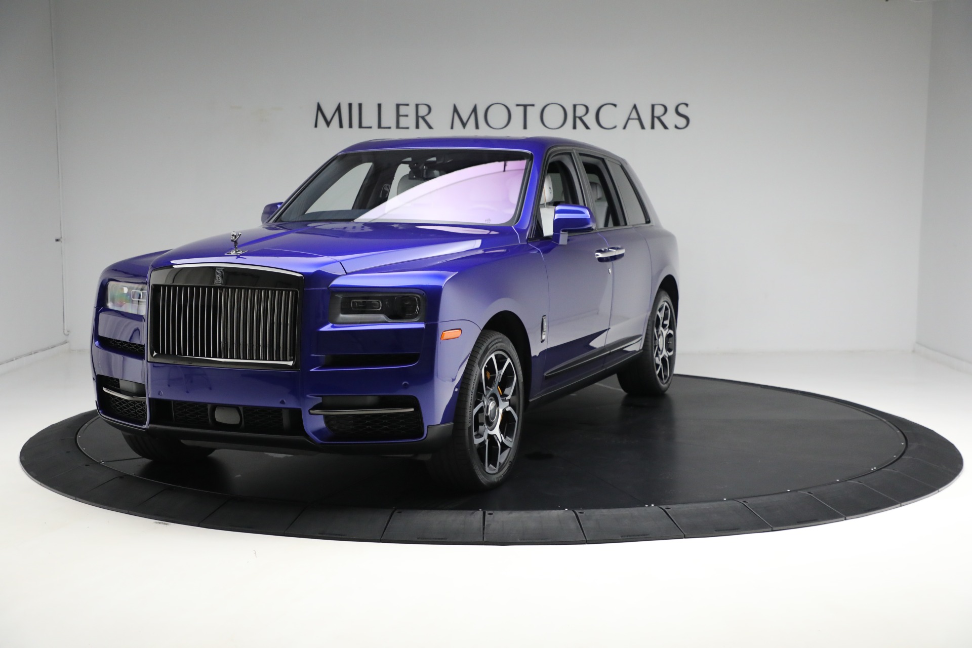 Used 2023 Rolls-Royce Black Badge Cullinan for sale $419,900 at Alfa Romeo of Greenwich in Greenwich CT 06830 1