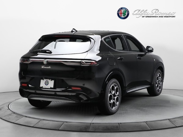 New 2024 Alfa Romeo Tonale Ti for sale Sold at Alfa Romeo of Greenwich in Greenwich CT 06830 15