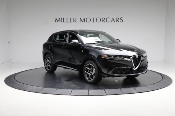 New 2024 Alfa Romeo Tonale Ti for sale Sold at Alfa Romeo of Greenwich in Greenwich CT 06830 22