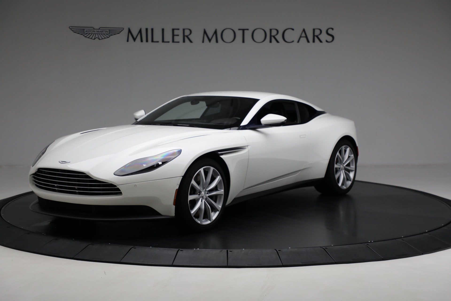 Used 2018 Aston Martin DB11 V8 for sale $105,900 at Alfa Romeo of Greenwich in Greenwich CT 06830 1