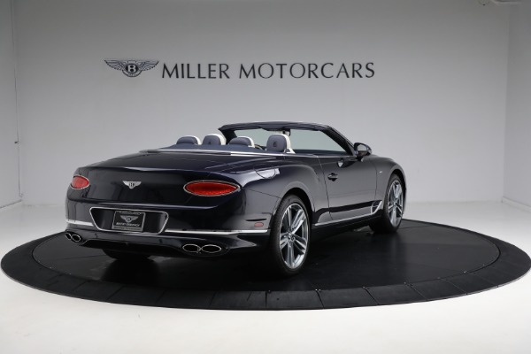 Used 2022 Bentley Continental GTC V8 for sale $239,900 at Alfa Romeo of Greenwich in Greenwich CT 06830 7
