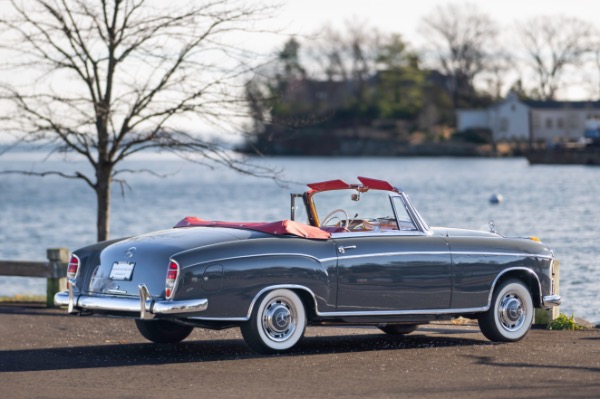 Used 1959 Mercedes Benz 220 S Ponton Cabriolet for sale $229,900 at Alfa Romeo of Greenwich in Greenwich CT 06830 10