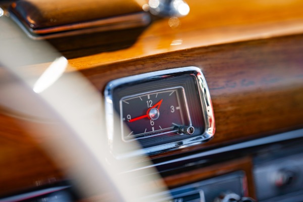Used 1959 Mercedes-Benz 220 S Ponton Cabriolet for sale $189,900 at Alfa Romeo of Greenwich in Greenwich CT 06830 24
