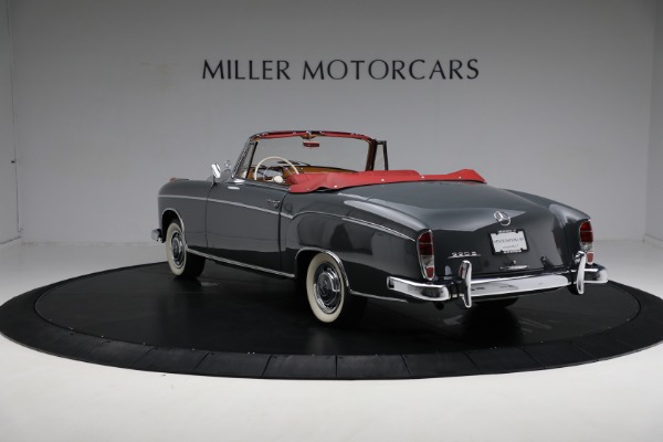 Used 1959 Mercedes Benz 220 S Ponton Cabriolet for sale $229,900 at Alfa Romeo of Greenwich in Greenwich CT 06830 5