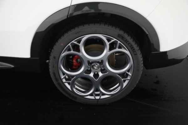New 2024 Alfa Romeo Tonale Veloce for sale Sold at Alfa Romeo of Greenwich in Greenwich CT 06830 27
