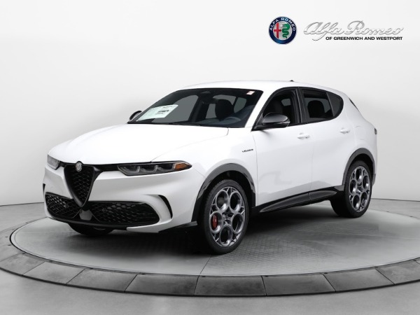 New 2024 Alfa Romeo Tonale Veloce for sale Sold at Alfa Romeo of Greenwich in Greenwich CT 06830 4