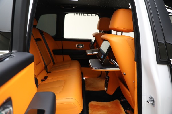Used 2022 Rolls-Royce Cullinan for sale Sold at Alfa Romeo of Greenwich in Greenwich CT 06830 23