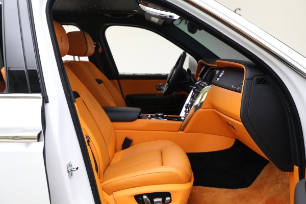 Used 2022 Rolls-Royce Cullinan for sale Sold at Alfa Romeo of Greenwich in Greenwich CT 06830 27