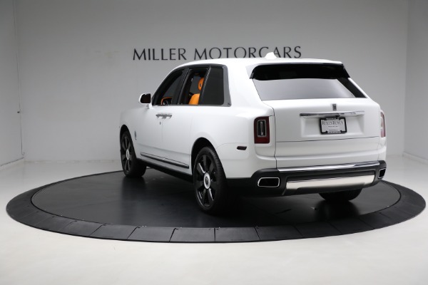 Used 2022 Rolls-Royce Cullinan for sale $345,900 at Alfa Romeo of Greenwich in Greenwich CT 06830 8