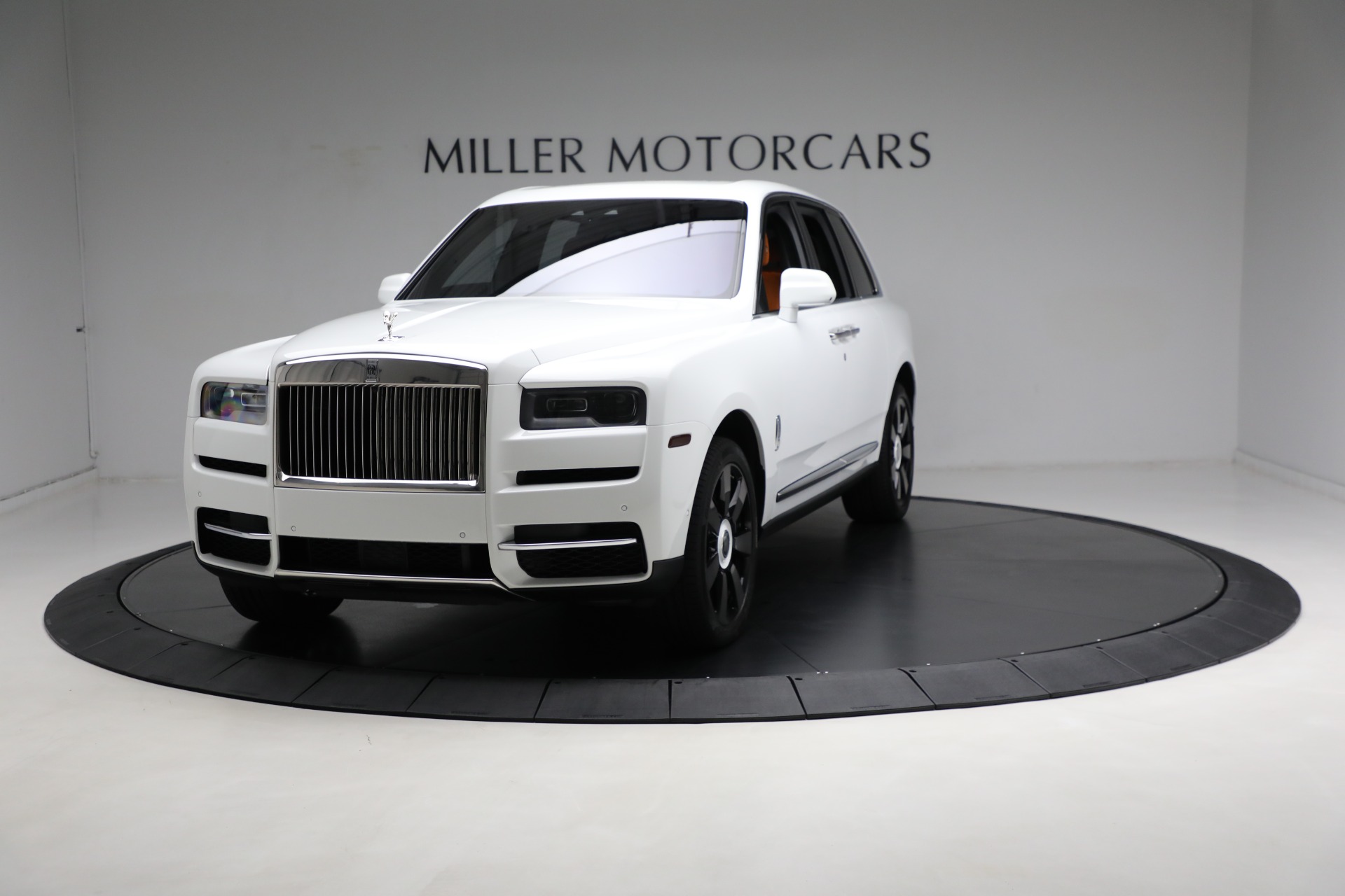 Used 2022 Rolls-Royce Cullinan for sale $345,900 at Alfa Romeo of Greenwich in Greenwich CT 06830 1