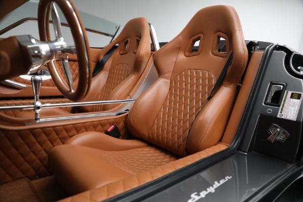 Used 2006 Spyker C8 Spyder for sale Sold at Alfa Romeo of Greenwich in Greenwich CT 06830 15