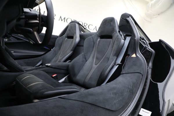 Used 2024 McLaren 750S Spider Performance for sale Call for price at Alfa Romeo of Greenwich in Greenwich CT 06830 26