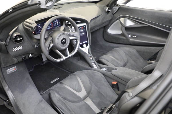 Used 2024 McLaren 750S Spider Performance for sale Call for price at Alfa Romeo of Greenwich in Greenwich CT 06830 28