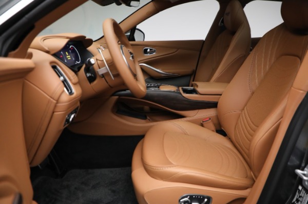 Used 2024 Aston Martin DBX for sale $131,900 at Alfa Romeo of Greenwich in Greenwich CT 06830 14