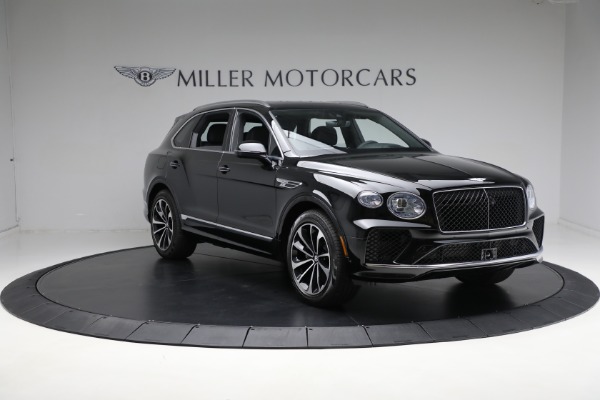 New 2024 Bentley Bentayga Hybrid for sale Sold at Alfa Romeo of Greenwich in Greenwich CT 06830 11