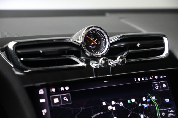 New 2024 Bentley Bentayga Hybrid for sale Sold at Alfa Romeo of Greenwich in Greenwich CT 06830 20