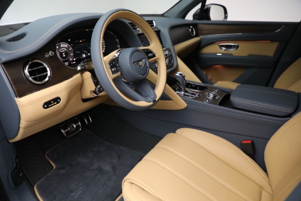 New 2024 Bentley Bentayga V8 for sale Sold at Alfa Romeo of Greenwich in Greenwich CT 06830 20