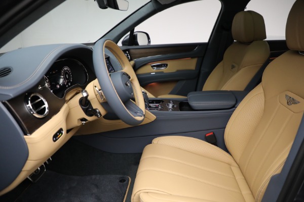 New 2024 Bentley Bentayga V8 for sale Sold at Alfa Romeo of Greenwich in Greenwich CT 06830 21