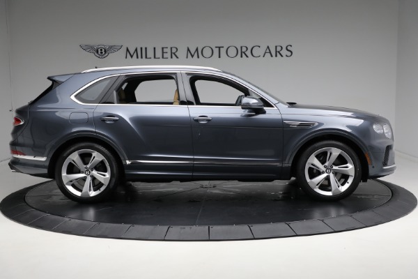 New 2024 Bentley Bentayga V8 for sale $239,845 at Alfa Romeo of Greenwich in Greenwich CT 06830 9