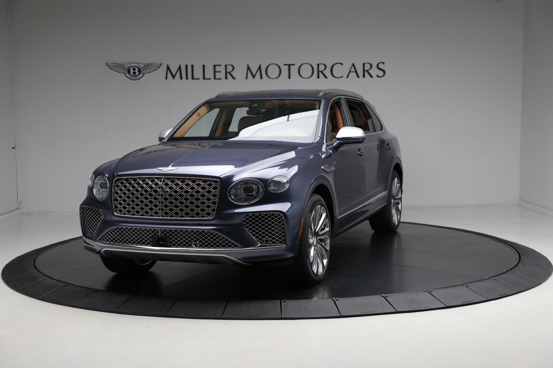 New 2024 Bentley Bentayga EWB Mulliner V8 for sale Sold at Alfa Romeo of Greenwich in Greenwich CT 06830 1