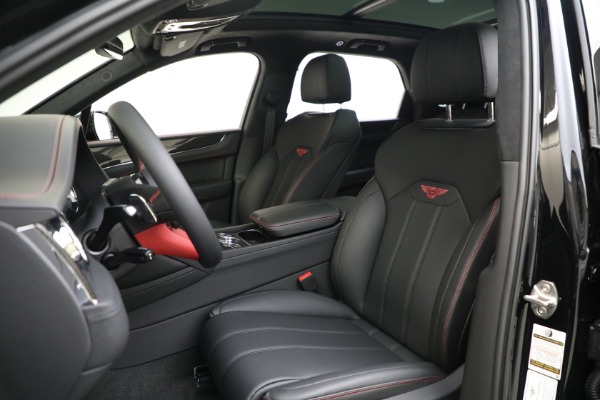 New 2024 Bentley Bentayga V8 for sale Sold at Alfa Romeo of Greenwich in Greenwich CT 06830 17