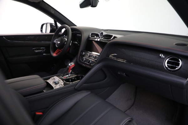 New 2024 Bentley Bentayga V8 for sale Sold at Alfa Romeo of Greenwich in Greenwich CT 06830 19