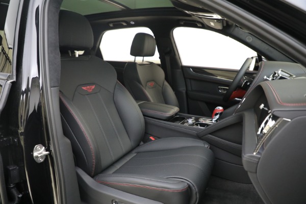 New 2024 Bentley Bentayga V8 for sale Sold at Alfa Romeo of Greenwich in Greenwich CT 06830 21