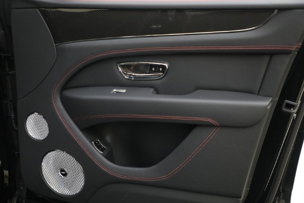 Used 2024 Bentley Bentayga V8 for sale $179,900 at Alfa Romeo of Greenwich in Greenwich CT 06830 22