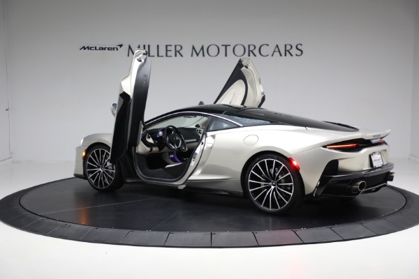 Used 2020 McLaren GT Luxe for sale $169,900 at Alfa Romeo of Greenwich in Greenwich CT 06830 14