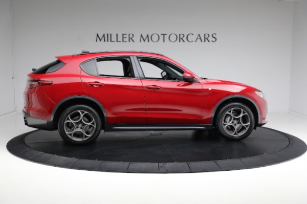 Used 2022 Alfa Romeo Stelvio Ti for sale $35,900 at Alfa Romeo of Greenwich in Greenwich CT 06830 20