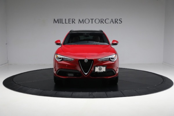 Used 2022 Alfa Romeo Stelvio Ti for sale $35,900 at Alfa Romeo of Greenwich in Greenwich CT 06830 28