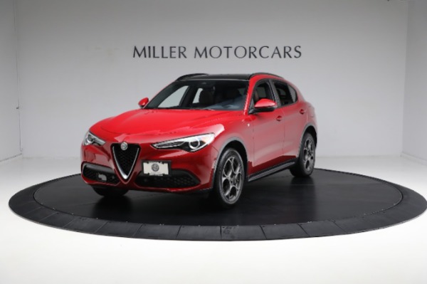 Used 2022 Alfa Romeo Stelvio Ti for sale $35,900 at Alfa Romeo of Greenwich in Greenwich CT 06830 3