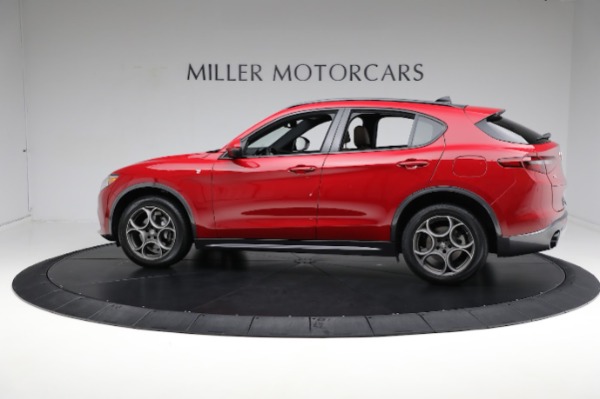 Used 2022 Alfa Romeo Stelvio Ti for sale Sold at Alfa Romeo of Greenwich in Greenwich CT 06830 8