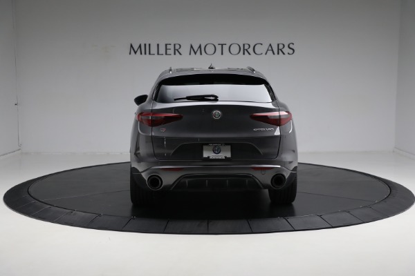 Used 2022 Alfa Romeo Stelvio Veloce for sale Sold at Alfa Romeo of Greenwich in Greenwich CT 06830 12