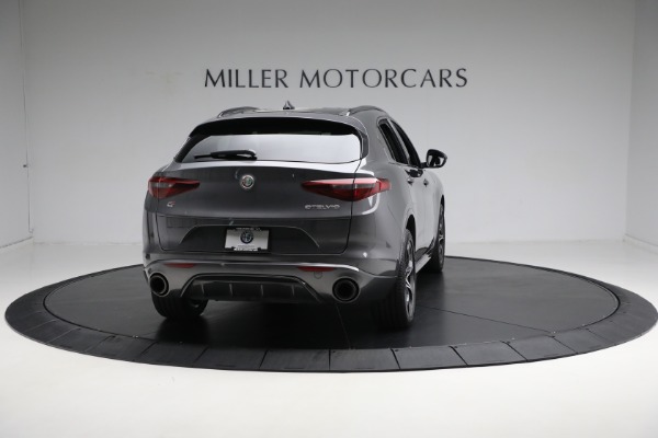 Used 2022 Alfa Romeo Stelvio Veloce for sale Sold at Alfa Romeo of Greenwich in Greenwich CT 06830 13