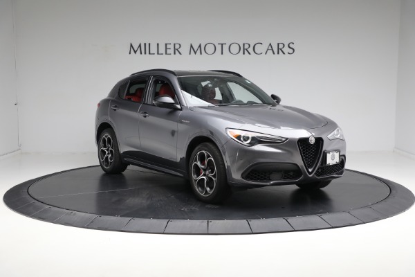 Used 2022 Alfa Romeo Stelvio Veloce for sale Sold at Alfa Romeo of Greenwich in Greenwich CT 06830 24