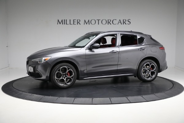 Used 2022 Alfa Romeo Stelvio Veloce for sale Sold at Alfa Romeo of Greenwich in Greenwich CT 06830 4