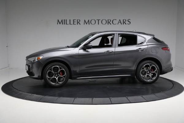 Used 2022 Alfa Romeo Stelvio Veloce for sale Sold at Alfa Romeo of Greenwich in Greenwich CT 06830 5