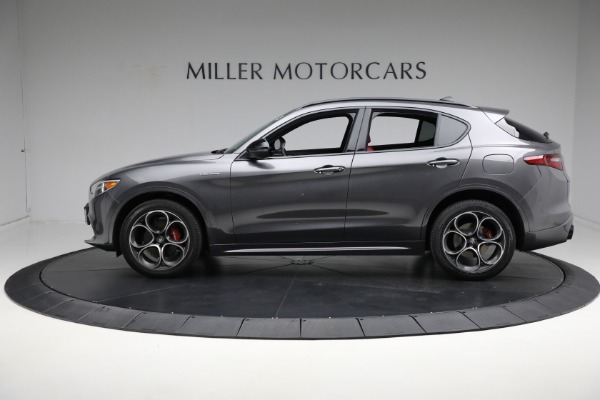 Used 2022 Alfa Romeo Stelvio Veloce for sale Sold at Alfa Romeo of Greenwich in Greenwich CT 06830 6
