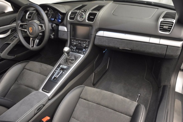Used 2016 Porsche Boxster Spyder for sale Sold at Alfa Romeo of Greenwich in Greenwich CT 06830 23