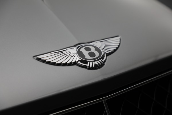 New 2024 Bentley Bentayga V8 for sale Sold at Alfa Romeo of Greenwich in Greenwich CT 06830 16