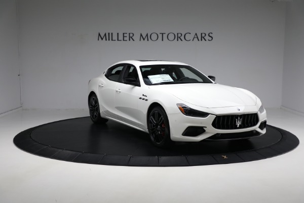 New 2024 Maserati Ghibli Modena Ultima Q4 for sale $116,500 at Alfa Romeo of Greenwich in Greenwich CT 06830 24
