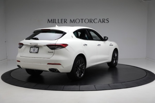 New 2024 Maserati Levante GT Ultima for sale $103,495 at Alfa Romeo of Greenwich in Greenwich CT 06830 14