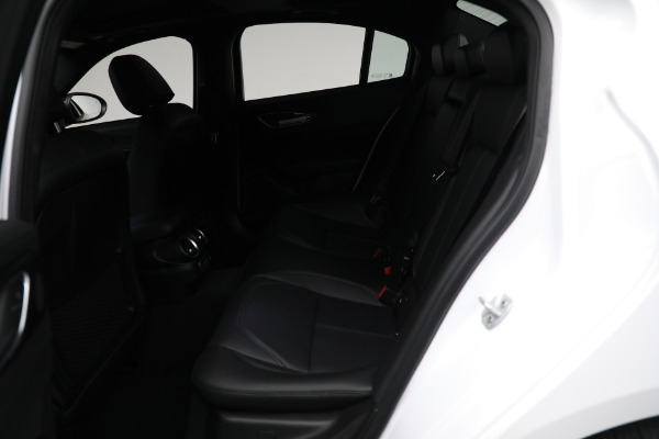New 2024 Alfa Romeo Giulia Sprint for sale Sold at Alfa Romeo of Greenwich in Greenwich CT 06830 26