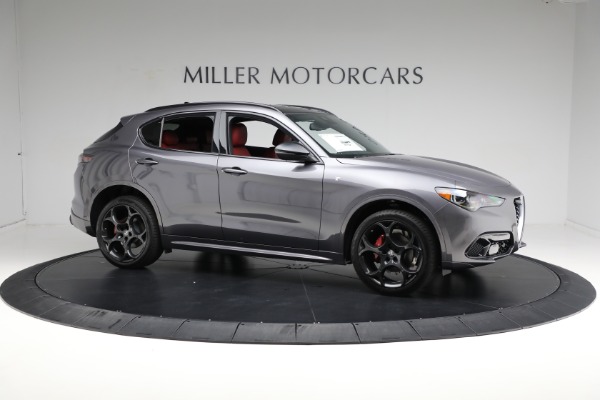 New 2024 Alfa Romeo Stelvio Ti for sale $55,240 at Alfa Romeo of Greenwich in Greenwich CT 06830 23