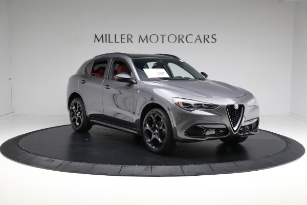 New 2024 Alfa Romeo Stelvio Ti for sale $55,240 at Alfa Romeo of Greenwich in Greenwich CT 06830 25