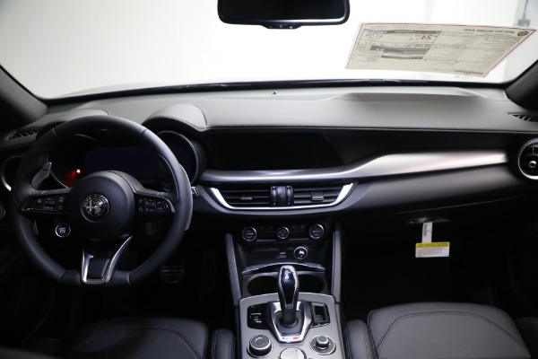 New 2024 Alfa Romeo Stelvio Veloce for sale Sold at Alfa Romeo of Greenwich in Greenwich CT 06830 28